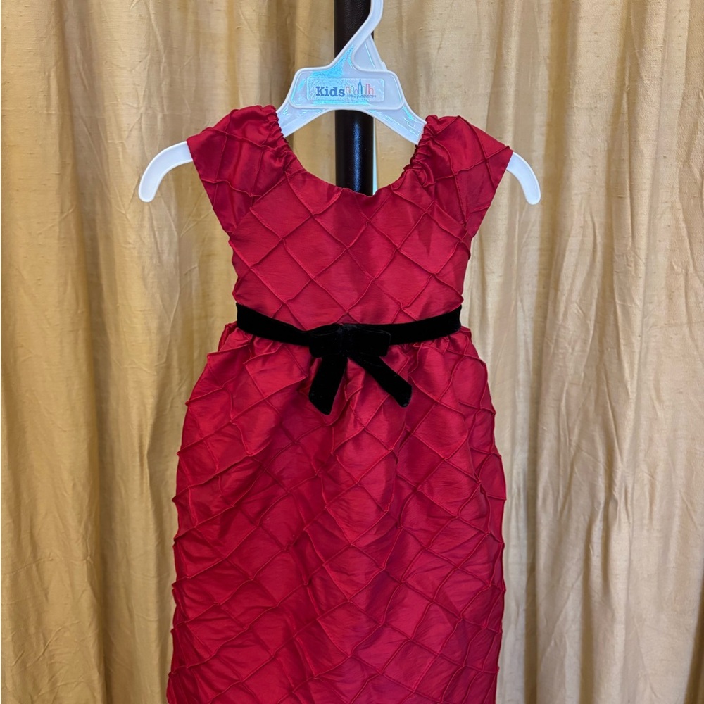 Youngland Red Quilted Dress with Black Velvet Bow Toddler Girl Size 36 Months 3T